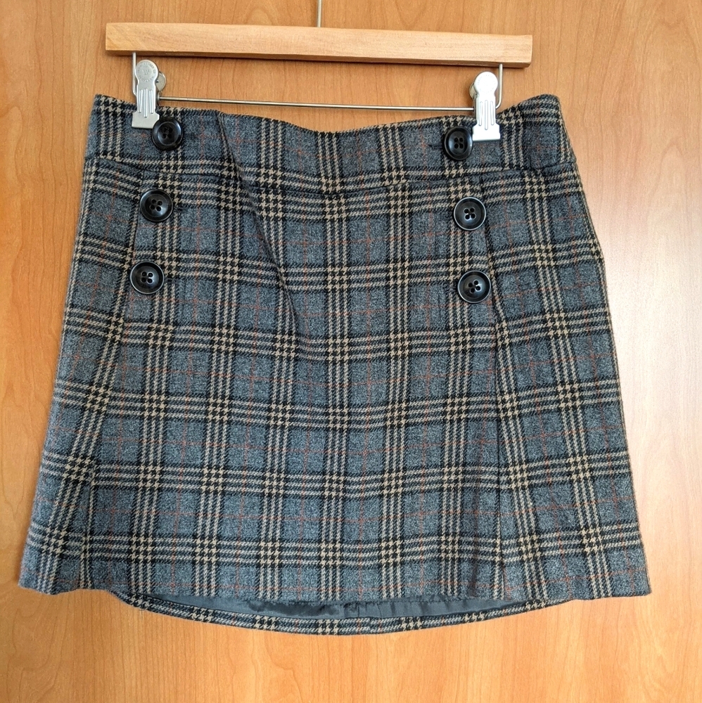 Gap Skirt